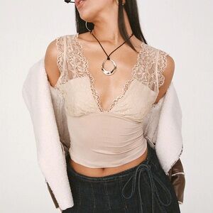 Princess Polly Satin and Lace Top Size: 0